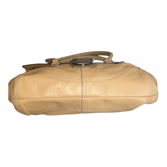 Vintage Coach Tan Satchel with Elegant Design Excellent Condition - Picture 4 of 7